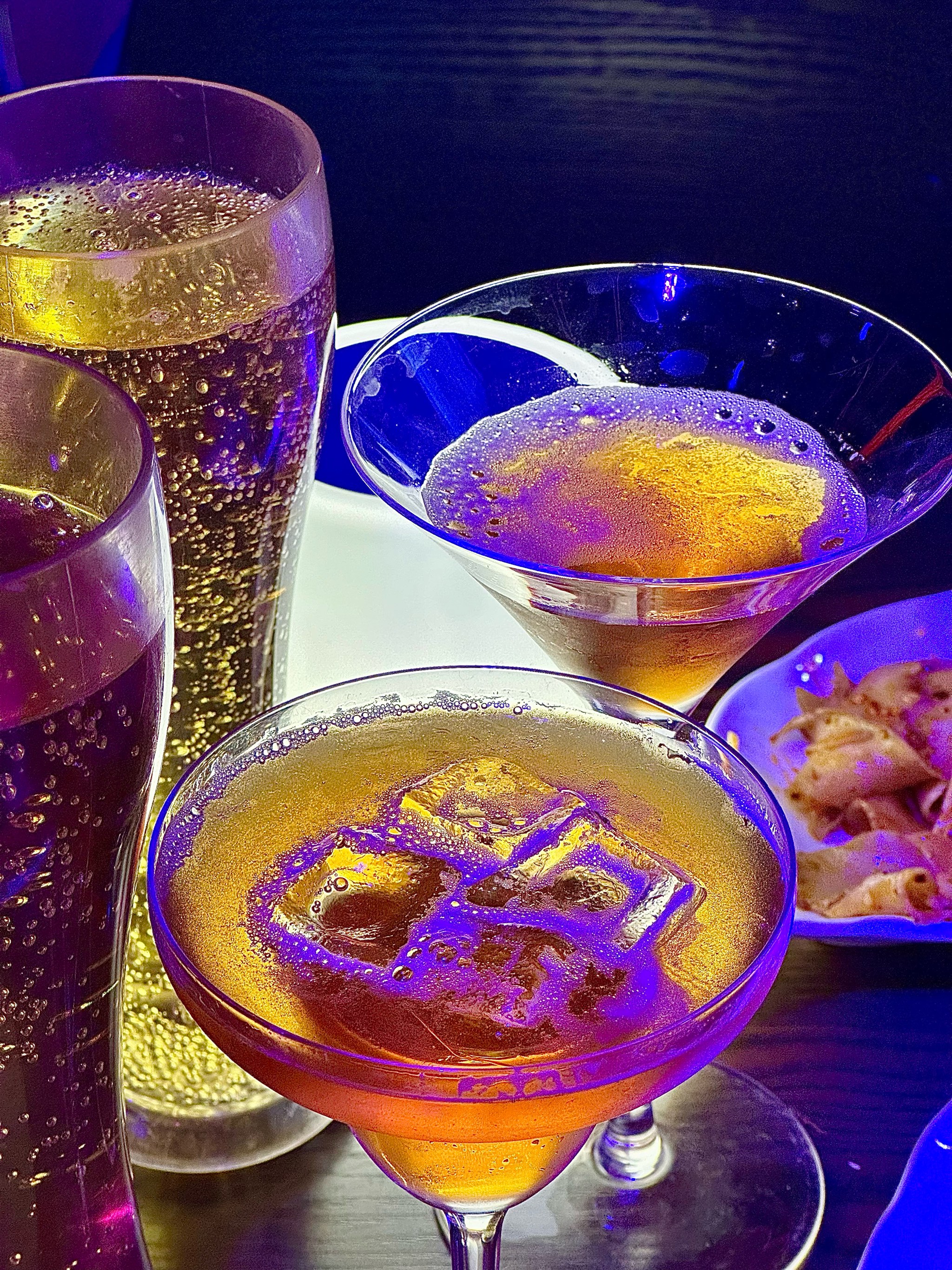 郑州商务ktv一览-中原区ktv预定